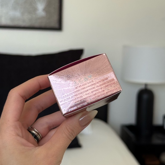 Jeffree Star Eye Gloss Powder in Voodoo Glass - Picture 6 of 8